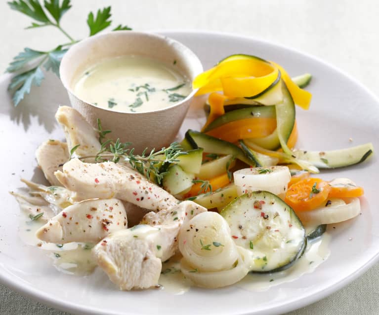 Poulet vapeur, tagliatelles et velouté de légumes (Simplicité)