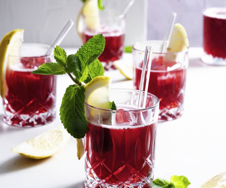 Lemon hibiscus iced tea