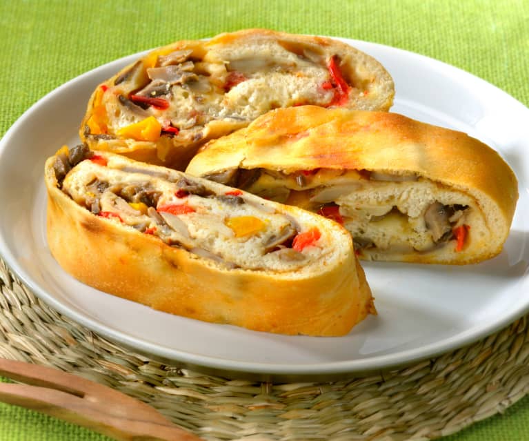 Rotolo funghi e peperoni