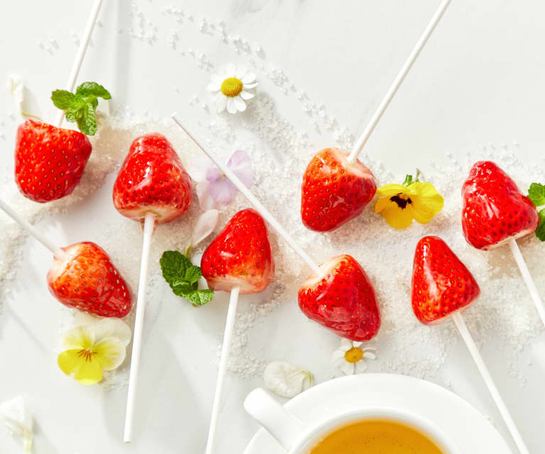 Bing Tang Hu Lu (Candied Strawberry Sticks)