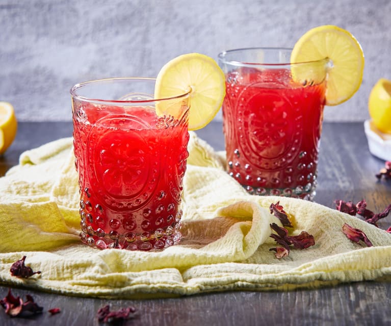 Ananász és hibiszkusz tea hidegen