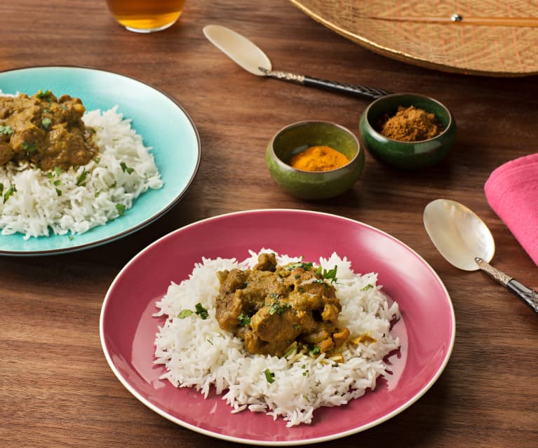 Cordero garam masala con arroz basmati