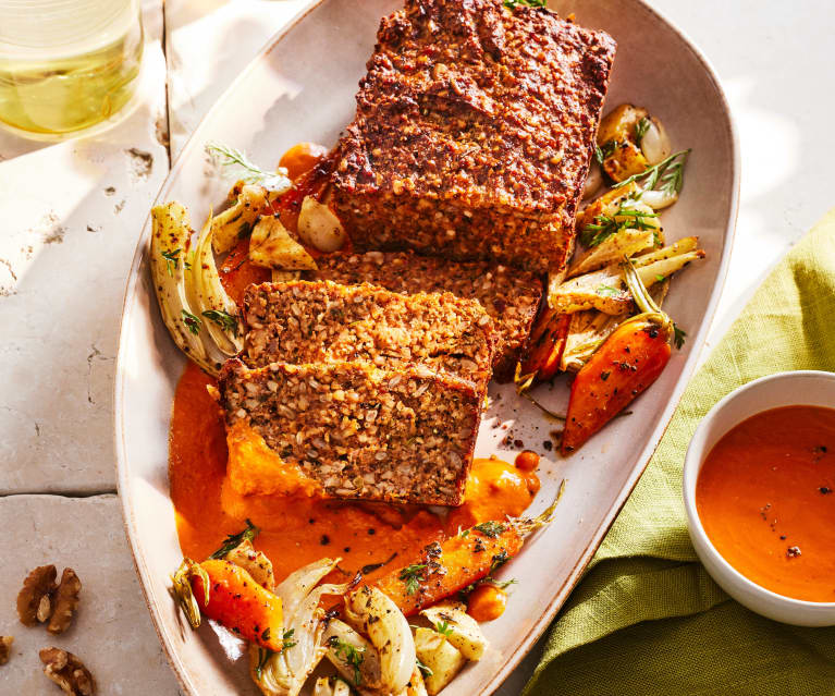 Nussbraten mit würziger Tomatencreme