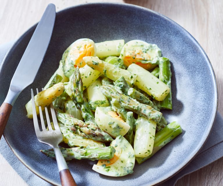 Spargel-Bohnen-Salat mit Ei