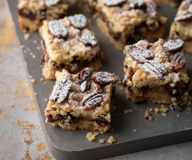 Mincemeat Crumble Cake