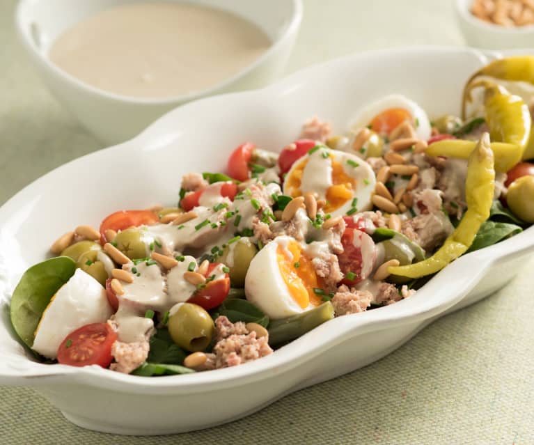 Ensalada niçoise con emulsión de sardinillas