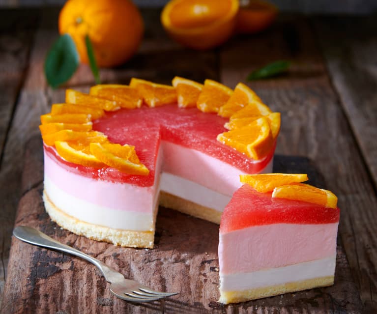 Yogurt mousse cake all'arancia