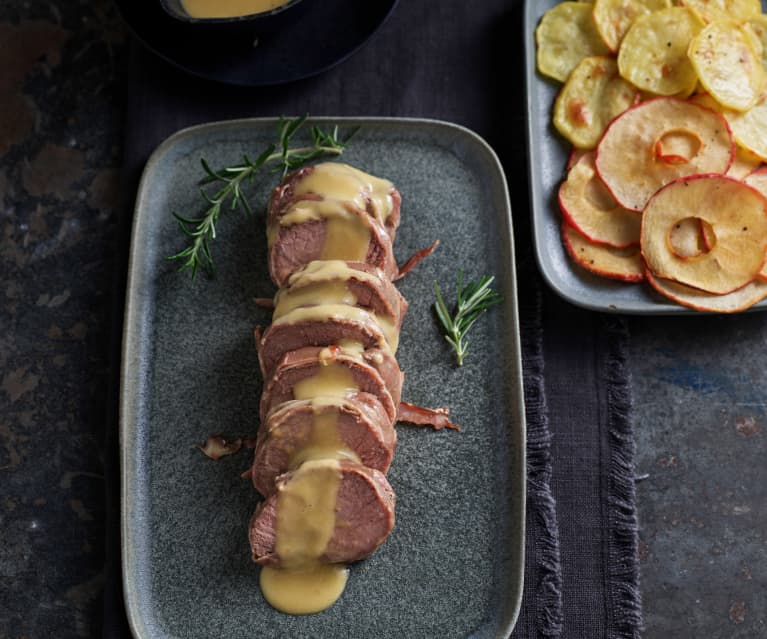 Vitello sottovuoto con patate e mele croccanti