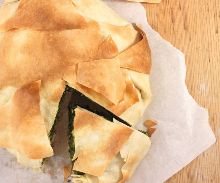 Empanada griega de espinacas (spanakopita)