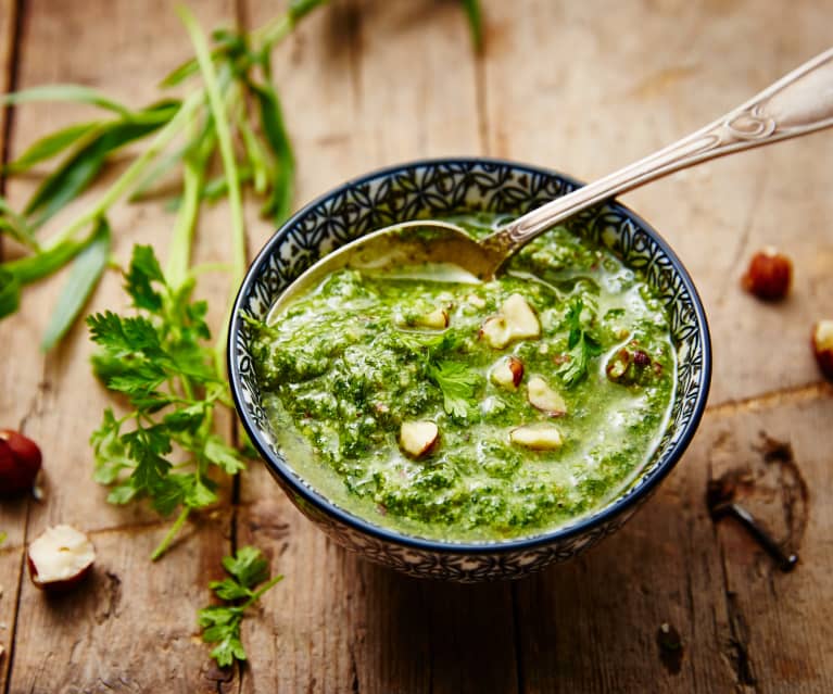 Pesto herbes anisées, pecorino et noisettes