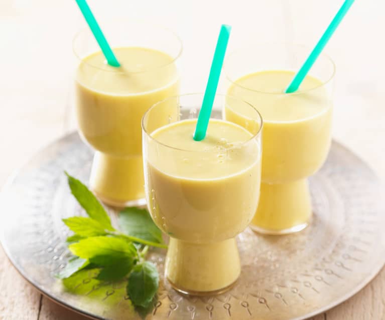 Mango-Thai-Basilikum-Lassi