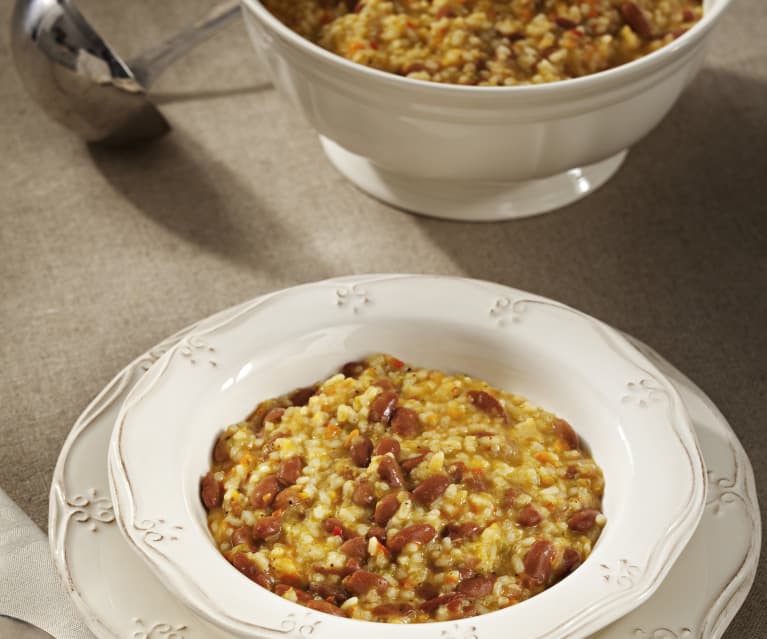 Guiso de judías pintas con arroz Guiso de judías pintas con arroz