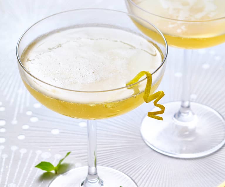 Lemon And Ginger Prosecco Cocktail Cookidoo Het Officiele Thermomix Receptenplatform