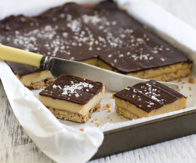 Salted caramel slice