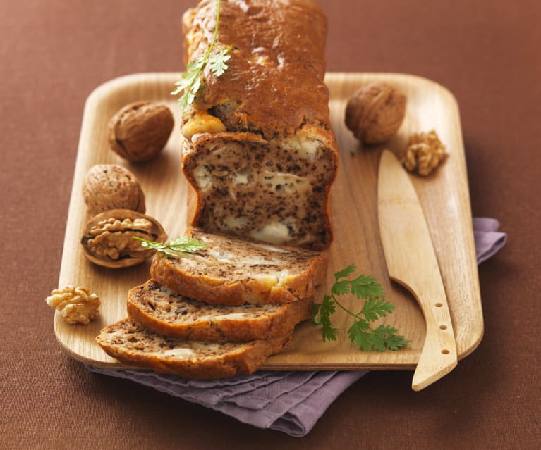 Plumcake salato con formaggio di capra e noci