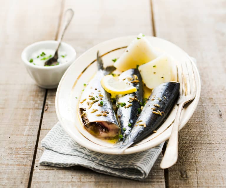 Sardines aux pommes de terre, crème à la ciboulette