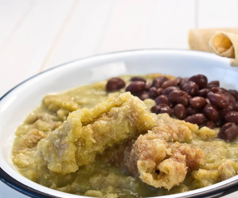 Chicharrón en salsa verde