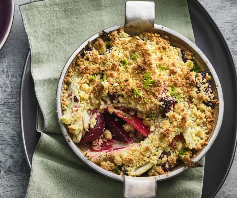 Rote-Bete-Crumble mit Fenchel