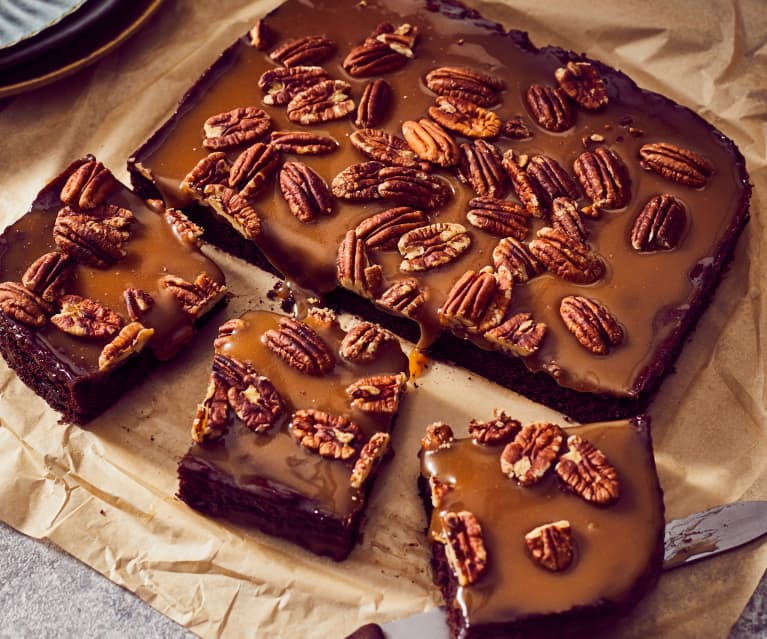 Salzkaramell-Brownies mit Pecannüssen