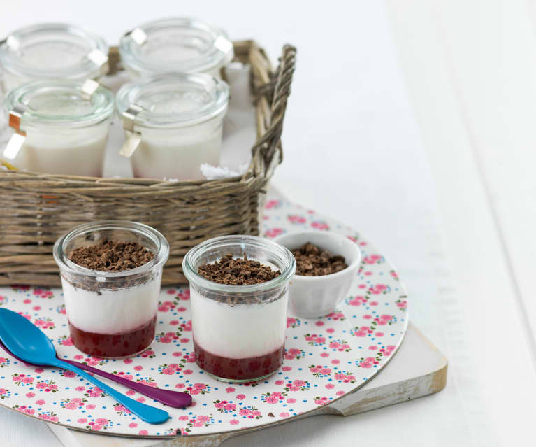 Strawberry Yoghurt with Chocolate Chips