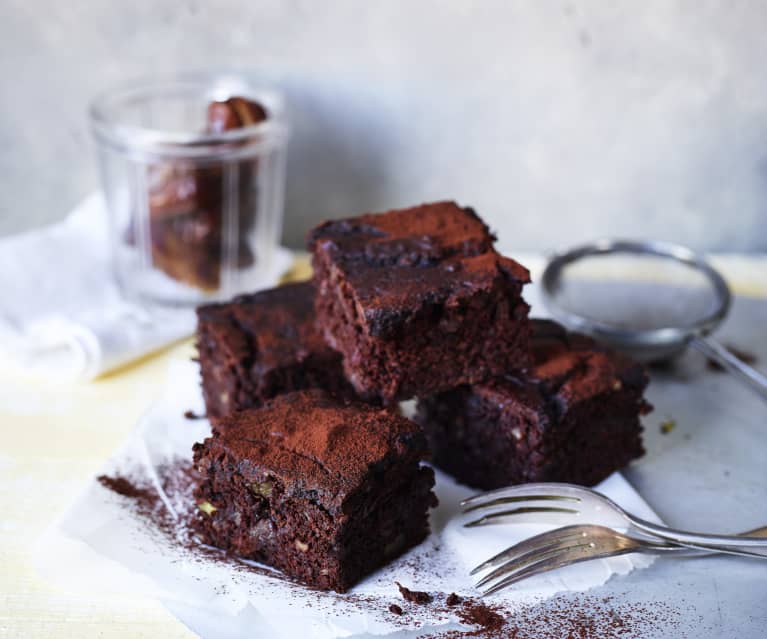 Dattel-Bohnen-Brownies