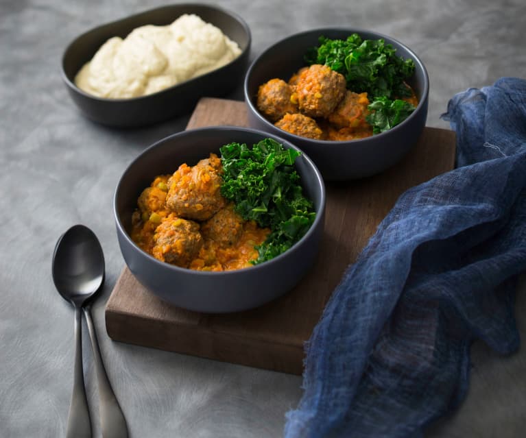 Kangaroo harissa polpette with lentils and kale