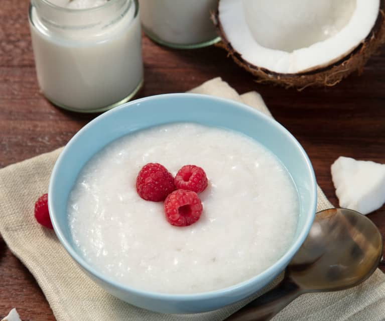 Yaourt à la noix de coco (végétalien)