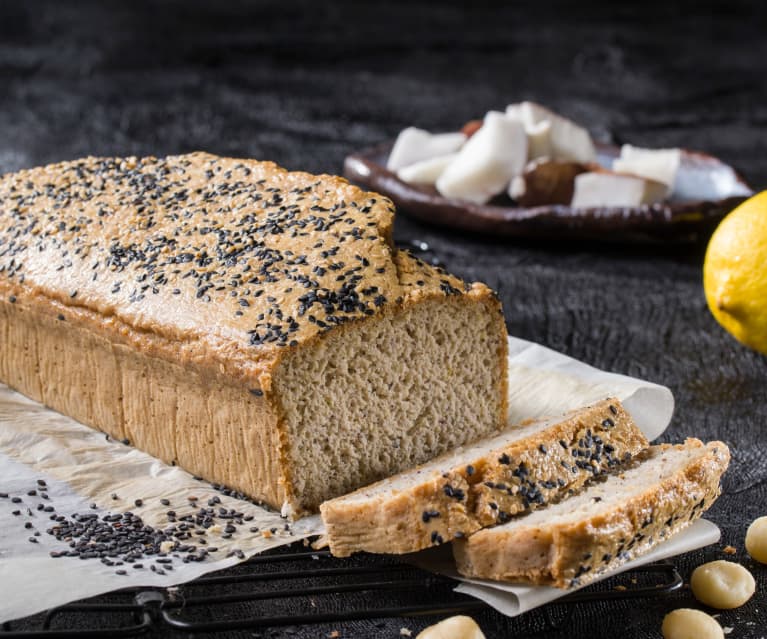 Pan de coco y nueces de macadamia Pan de coco y nueces de macadamia
