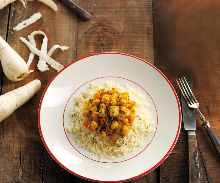 Cuscuz com legumes à valenciana