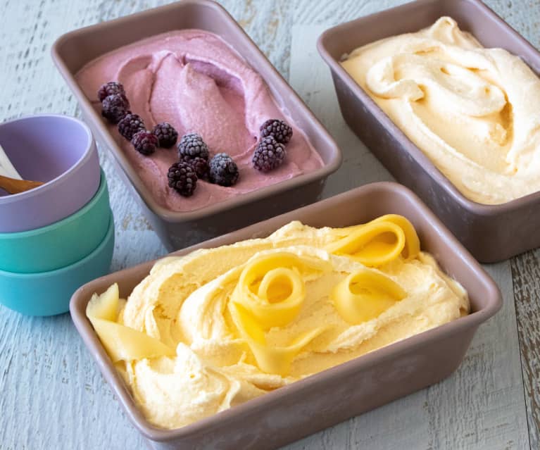 Creamy yoghurt ice cream