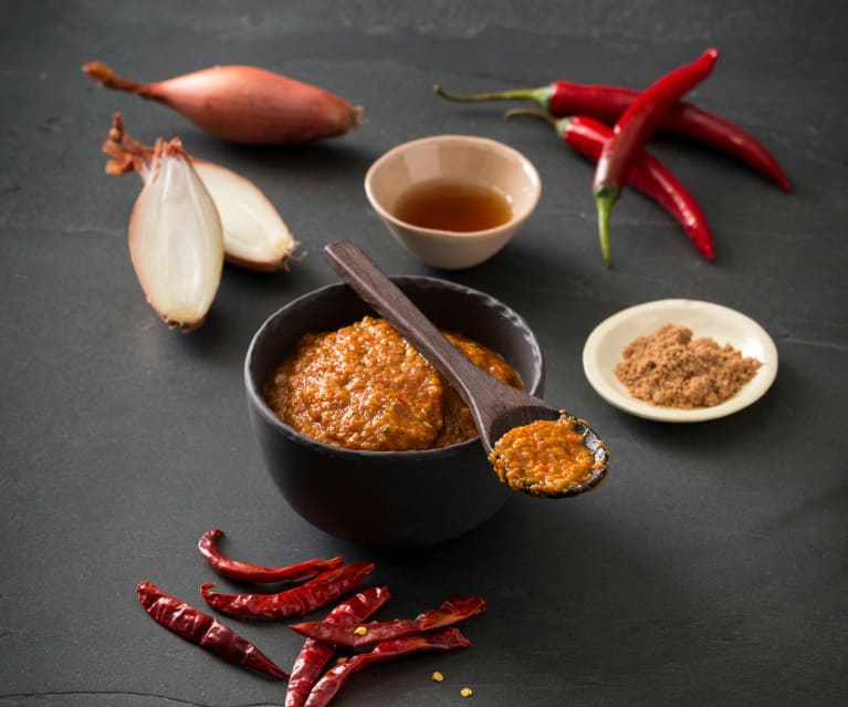 Thai red curry paste