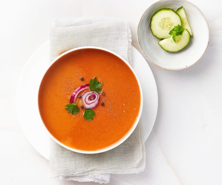 Gazpacho alle pesche e cipolla rossa di Tropea