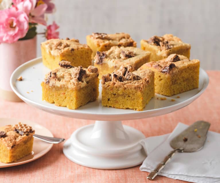 Pumpkin-Spice-Blondies mit Manner Snack Minis