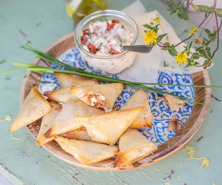 Samoussas à la tomate et à la ricotta