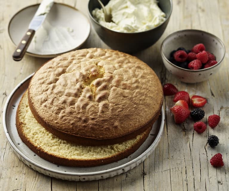 Gâteau roulé à la confiture - Cookidoo® – the official Thermomix® recipe  platform