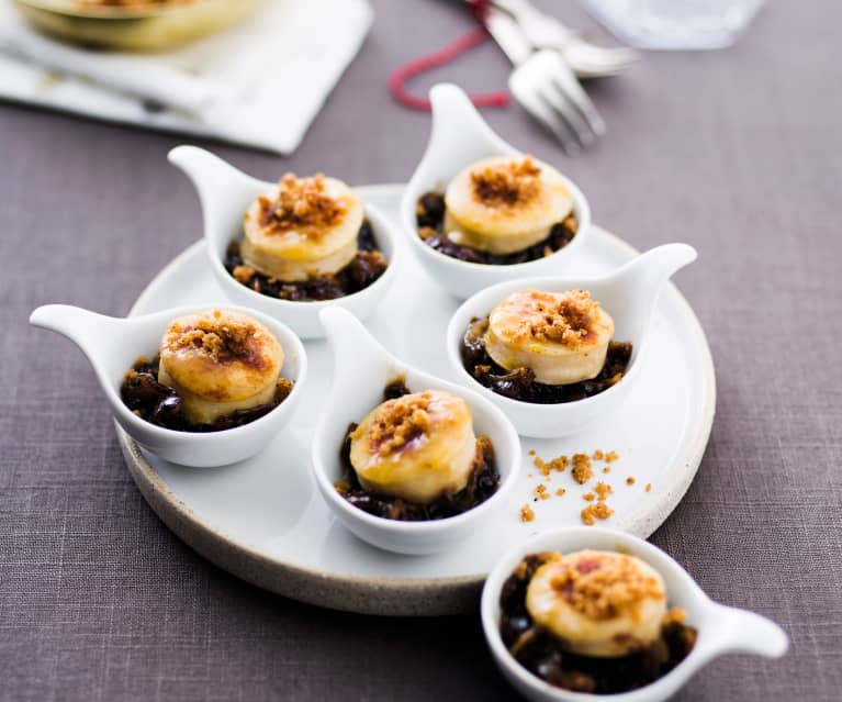 Cuillères de boudin blanc et pain d'épices sur confit d'oignons