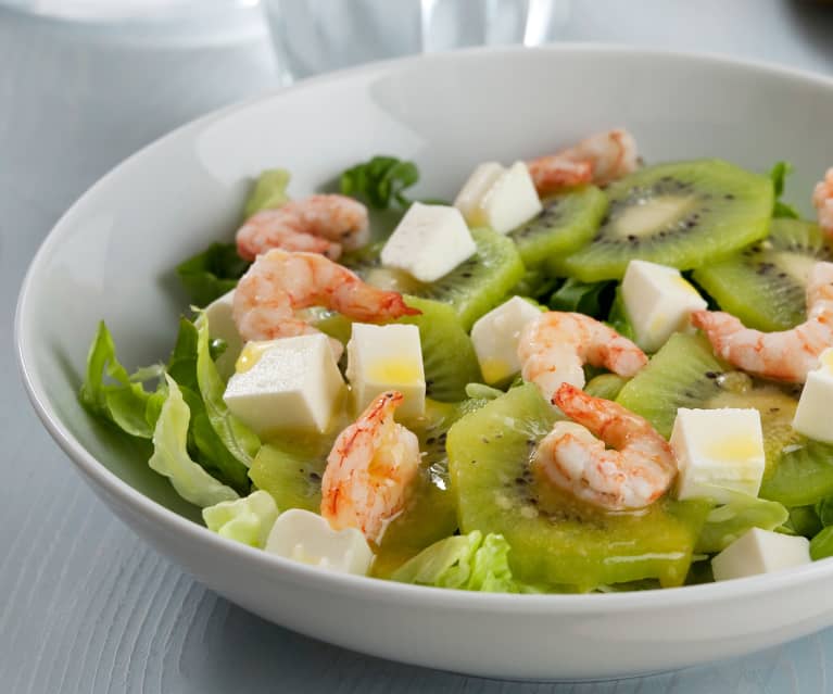 Ensalada de kiwi y gambas