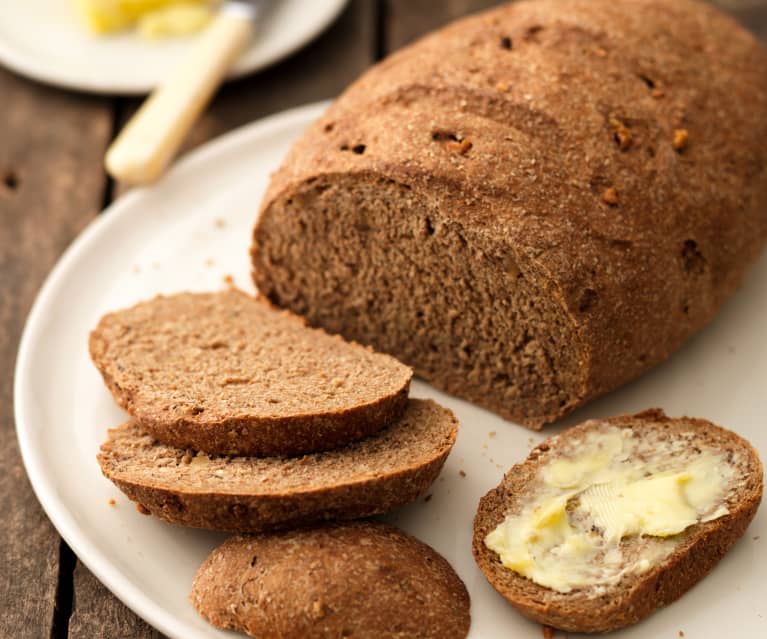 Roti Bir Hitam dan Walnut