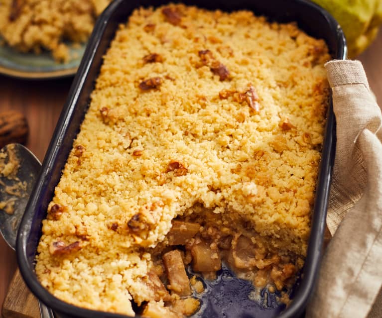 Crumble με αχλάδια και καρύδια