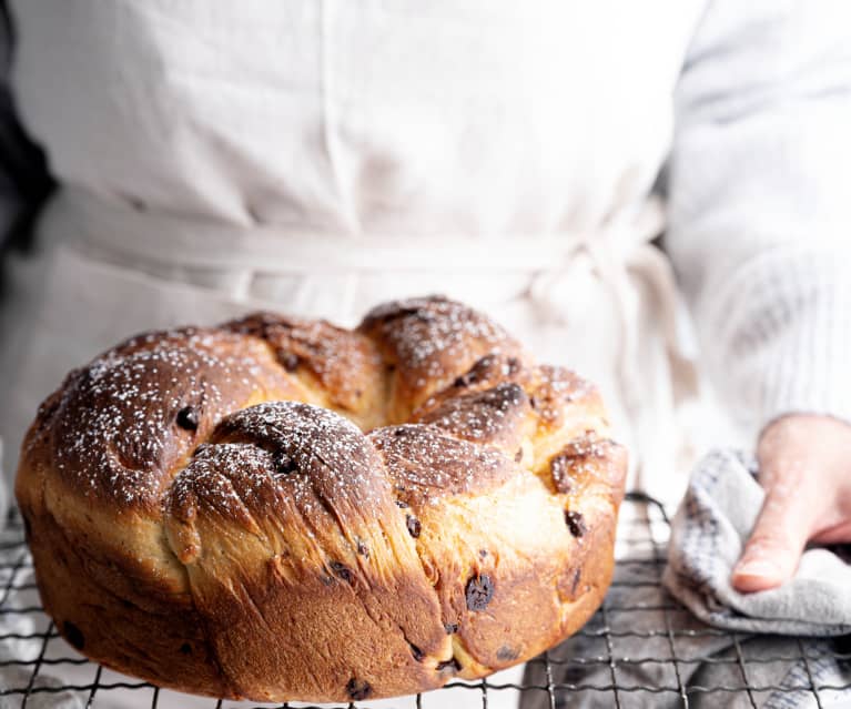 Corona de brioche con crema de whisky