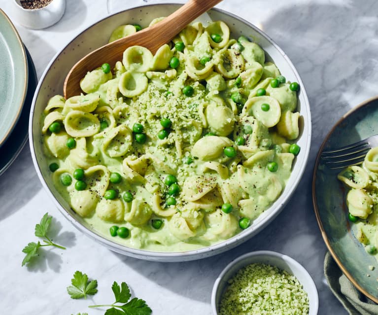 Pasta Verde - Orecchiette mit cremiger Erbsen-Sauce