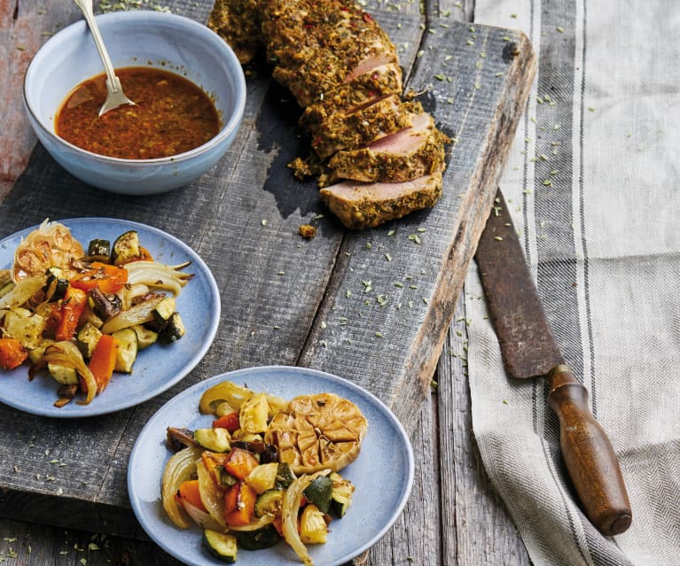 Lombinho de porco com legumes assados no forno