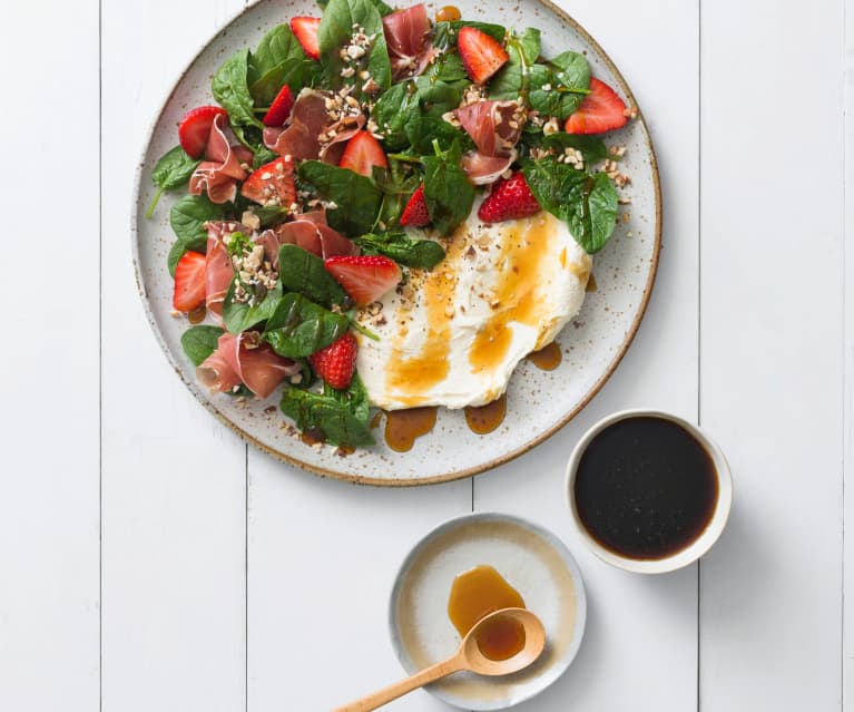 Salade de fraises avec vinaigrette au xérès caramélisé