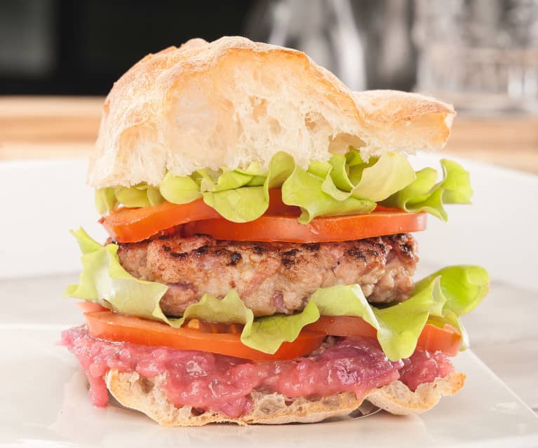 Cheeseburger di maiale e prosciutto