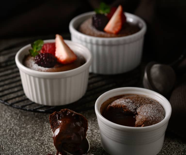 Gampang Banget! Ini Resep Chocolate Lava Cake yang Lumer di Mulut, Bisa  Bangkitin Mood Kamu - Harian Haluan