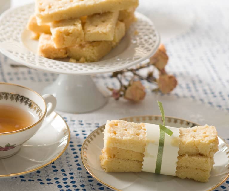 Galletas saladas con aceitunas, nueces y parmesano - Cookidoo