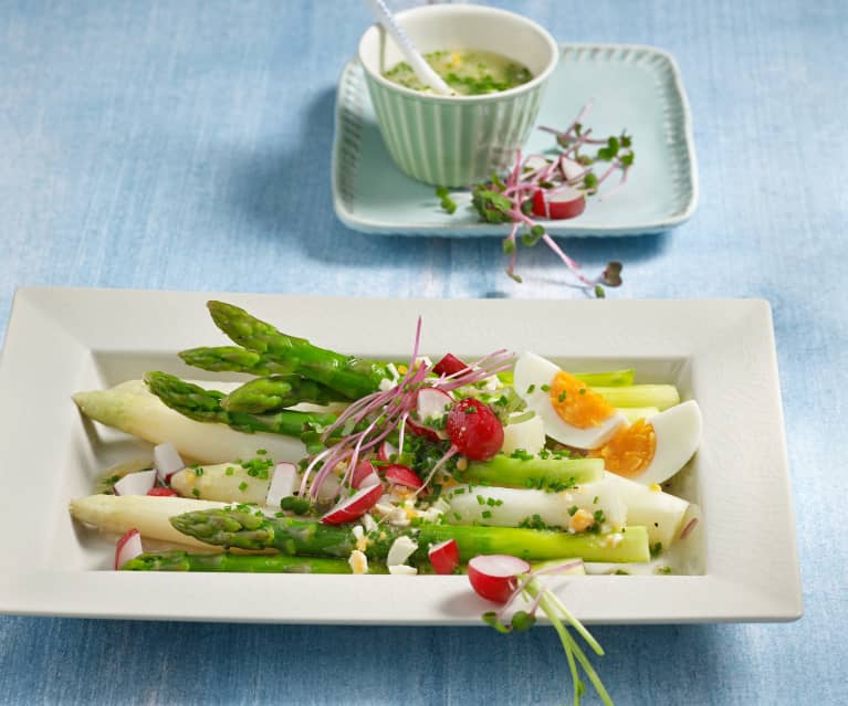 Spargel mit Eier-Vinaigrette