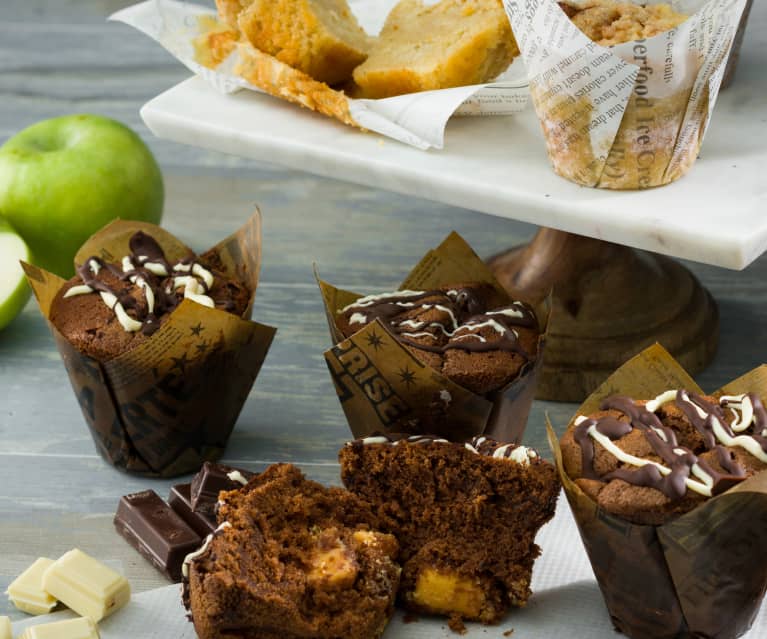 Muffins de chocolate y muffins de manzana y canela