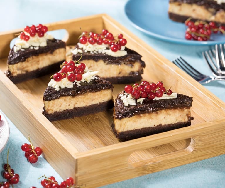 Torta di avena con ricotta e crema gianduia