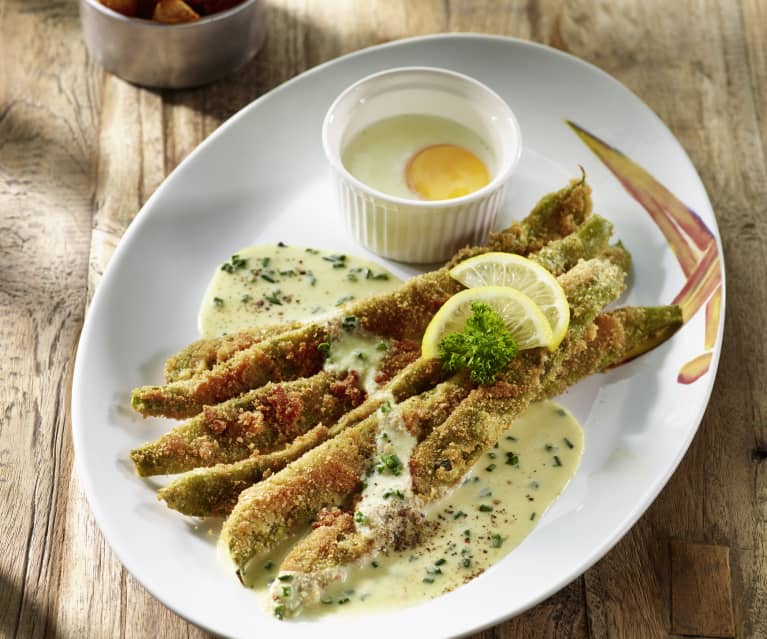 Bohnenschnitzel mit Schnittlauchsauce und Ei aus dem Töpfchen